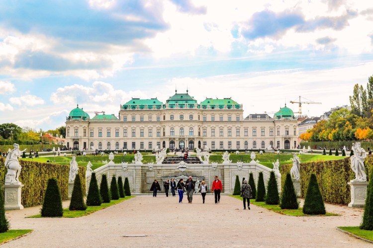 6fce8509-d608-430d-b64b-9a6a239c1a8d