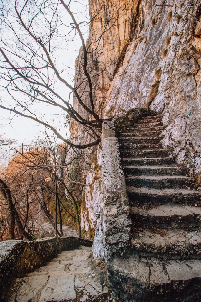 Trekking al Santuario Madonna della Corona